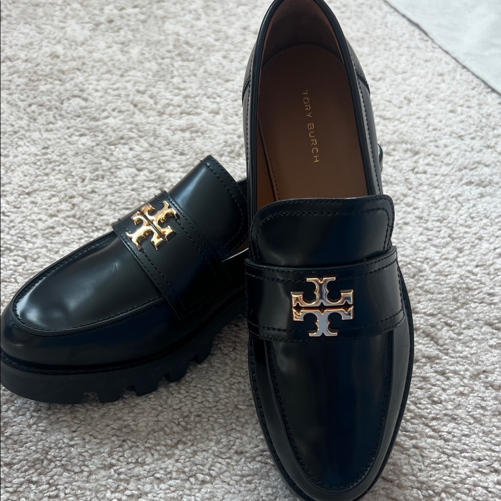 Tory Burch Black Leather Loafers Size 8